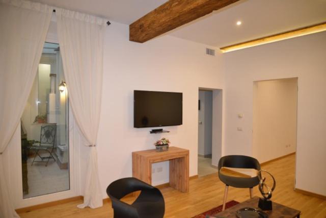 Fidia Palace Flavia'S Apartment Colosseo 로마 외부 사진